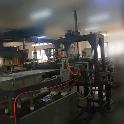 Long fiber wrapping machine